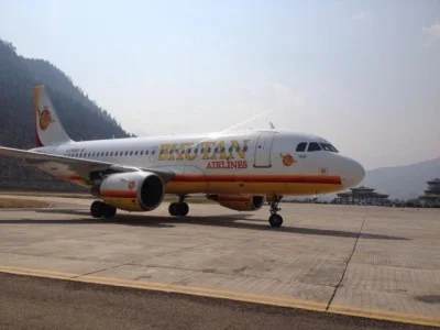 Bhutan-Airlines-2-620x465